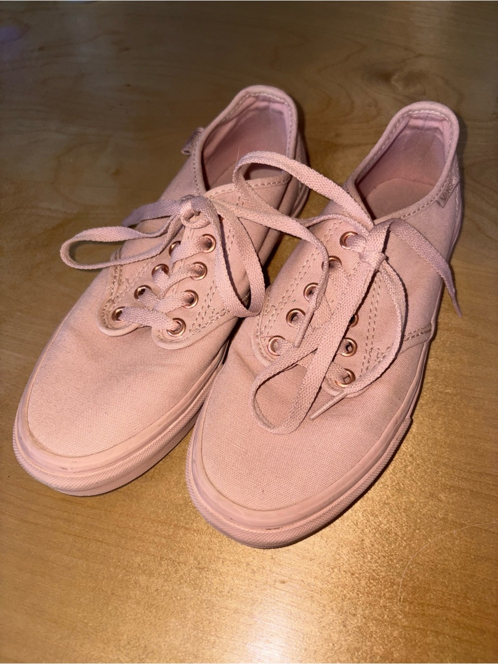 Women’s Vans Sneakers in Light Pink